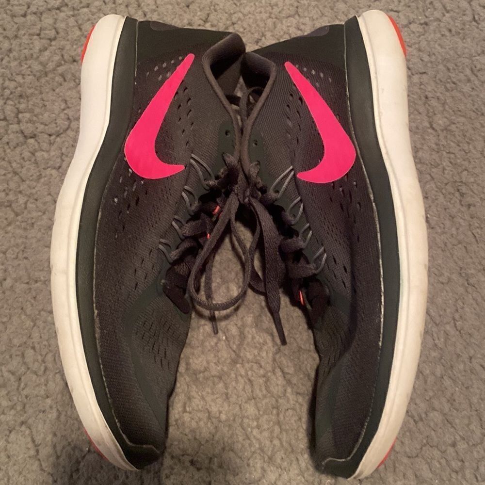 Nike Fitsole Flex Running Shoe Size 7 Black & Pink